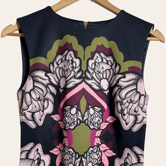 Ted Baker London Zyta Navy Blue Tapestry Floral Sleeveless Sheath Dress Sz 4 - Picture 3 of 9
